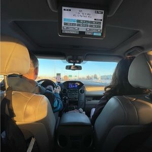 Meet your Posher, Sharon